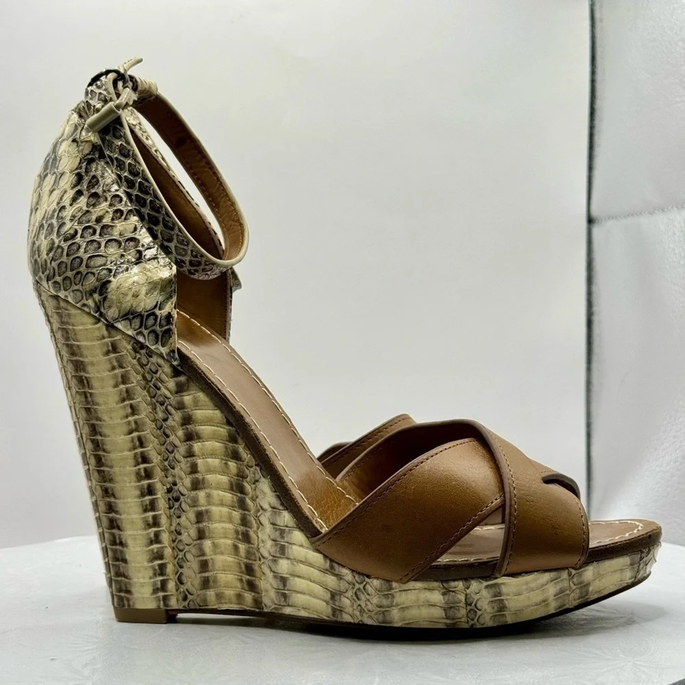 Tory Burch Livia Snakeskin Wedge Sandals‎ Size 8 – Tan Leather Espadrilles